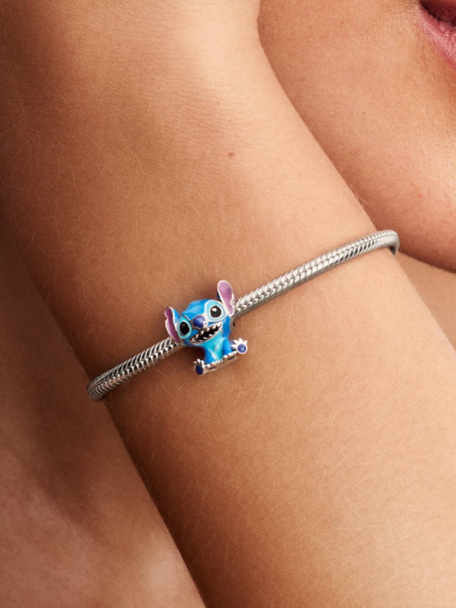 Prívesok Stitch, séria Disney