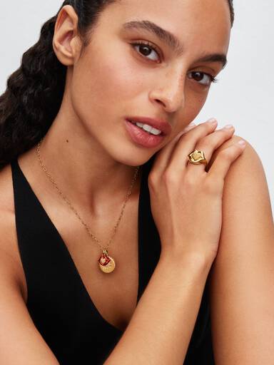 Prívesok Pat McGrath The Lips of Love Dangle