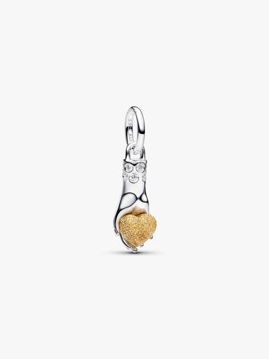 Prívesok Pat McGrath The Hand of Love Mixed-metal Dangle